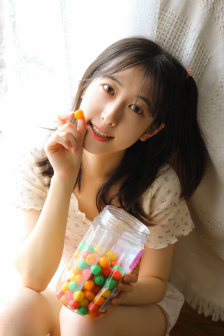 白色乳息未增删带翻译樱花真人